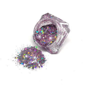 The Sparkling Trend: Nail Crystals